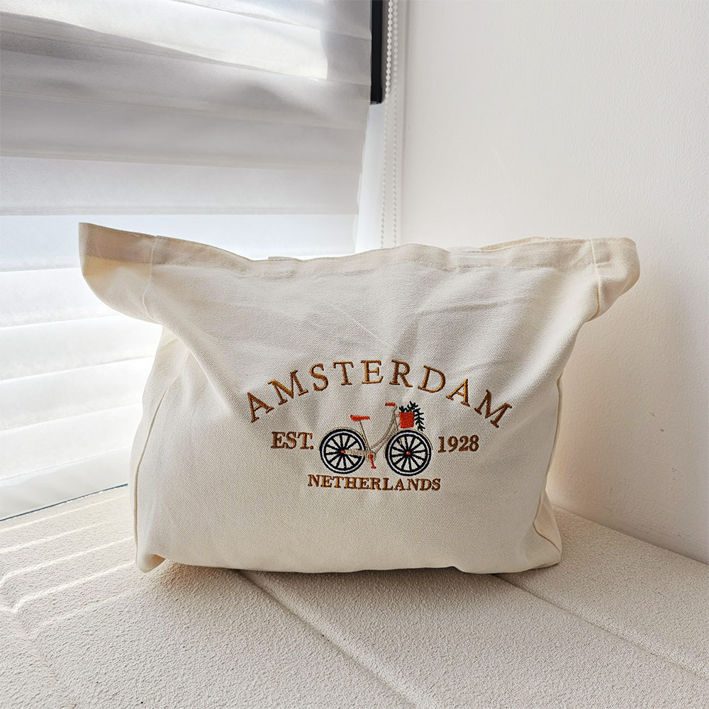 Sac fourre-tout en toile brodé - Women Bags Ck avis et prix