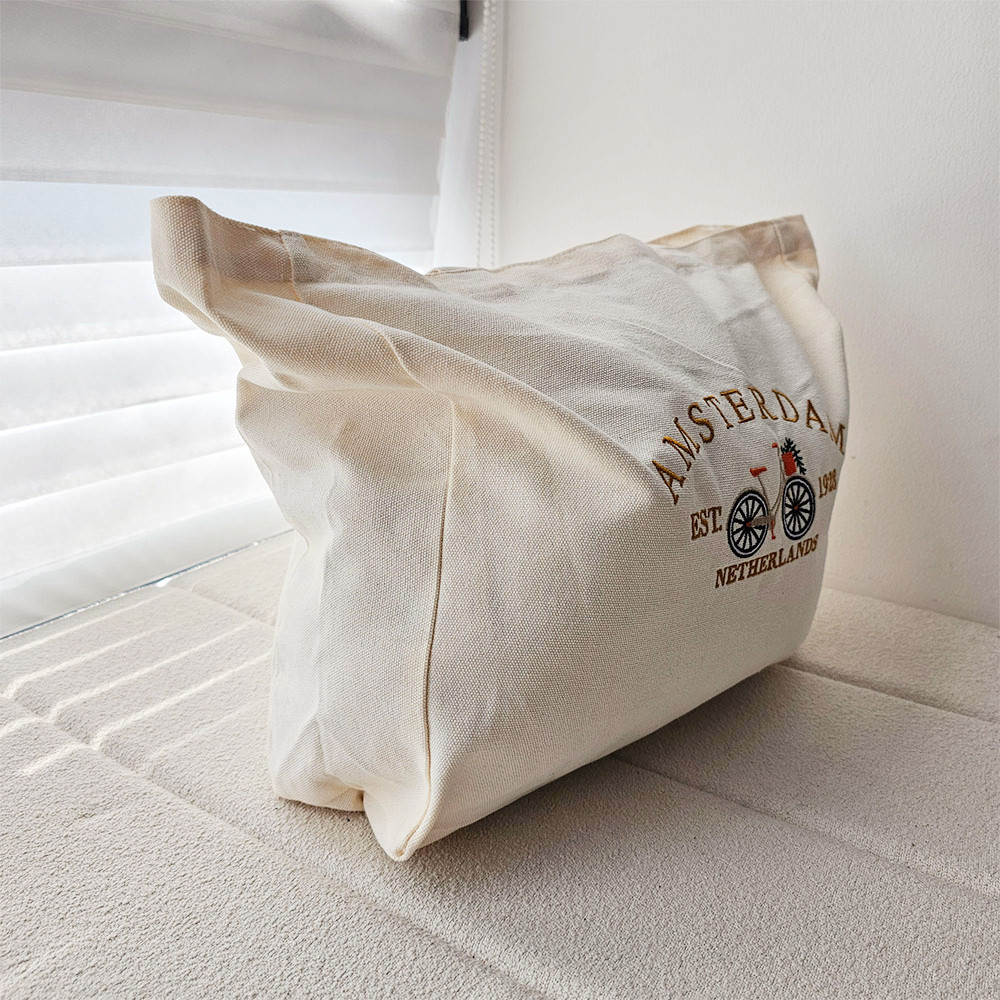 Sac fourre-tout en toile brodé - Women Bags Ck avis et prix